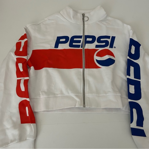 Divided H&M Pepsi White blue Red Long Sleeve Cropped Front Zip Sweatshirt Small - Picture 1 of 7